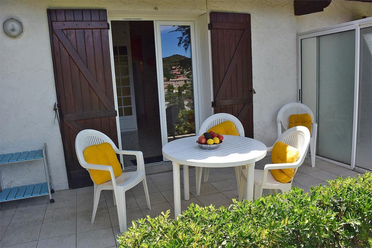 Appartements Dans Villa En Rez De Jardin Hyères Exteriör bild