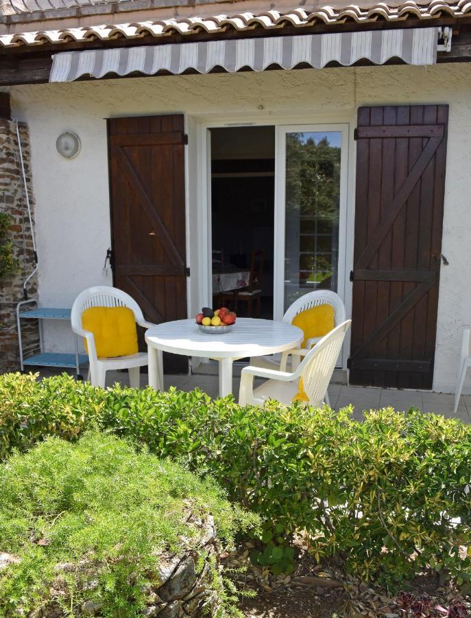 Appartements Dans Villa En Rez De Jardin Hyères Exteriör bild